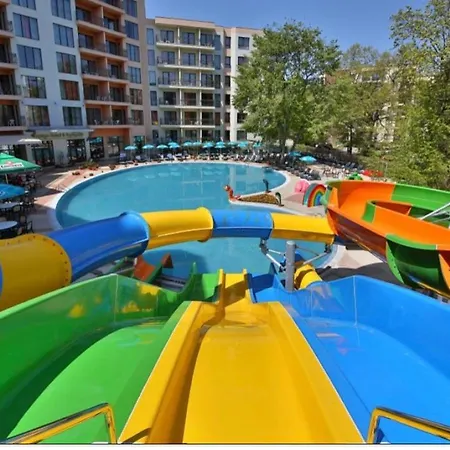 Villa Luxury Beachfront Golem (Tirana)