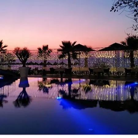 Luxury Beachfront Villa Golem (Tirana)